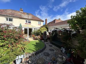 Photo 27- click for photo gallery